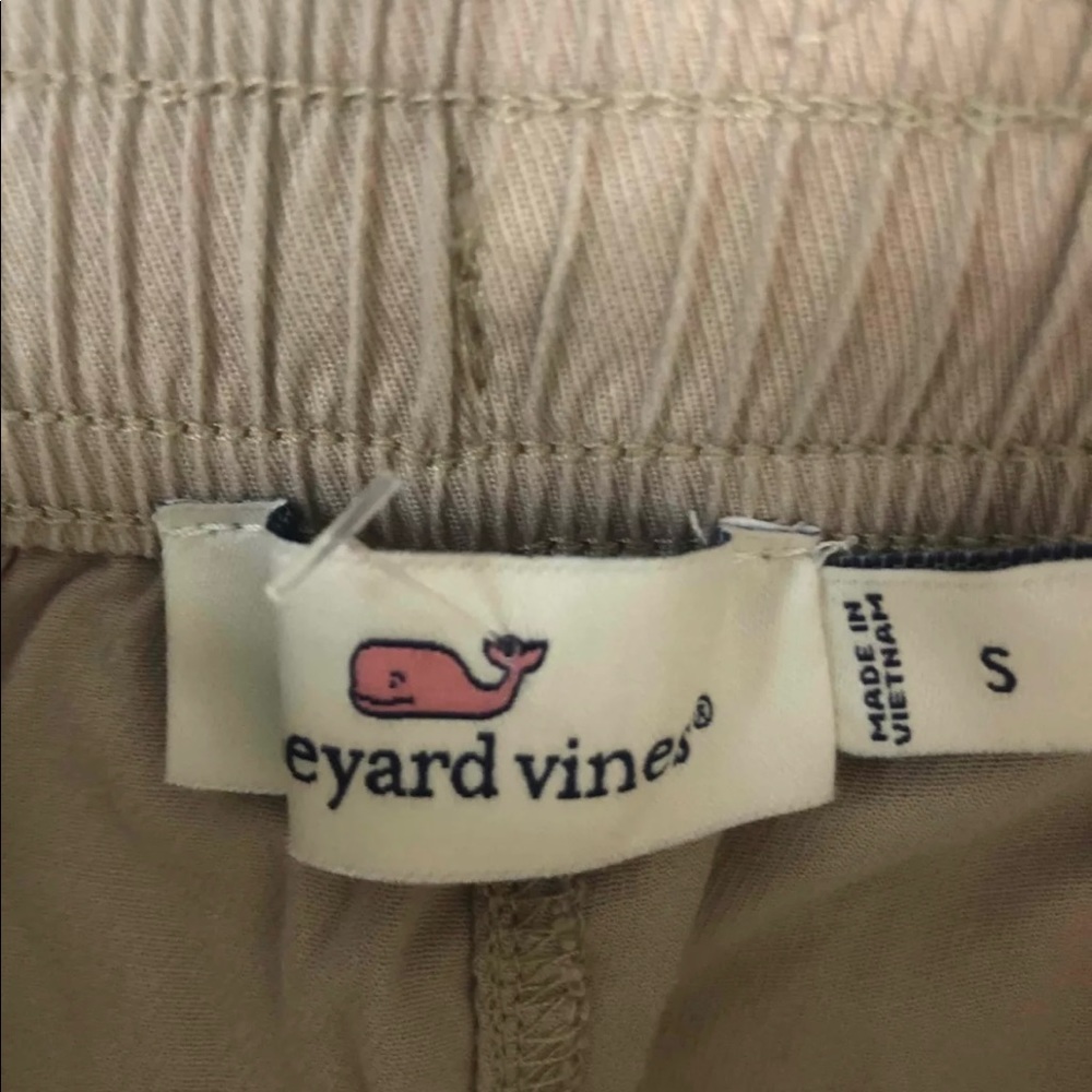 Vineyard Vines Drawstring Shorts - image 6